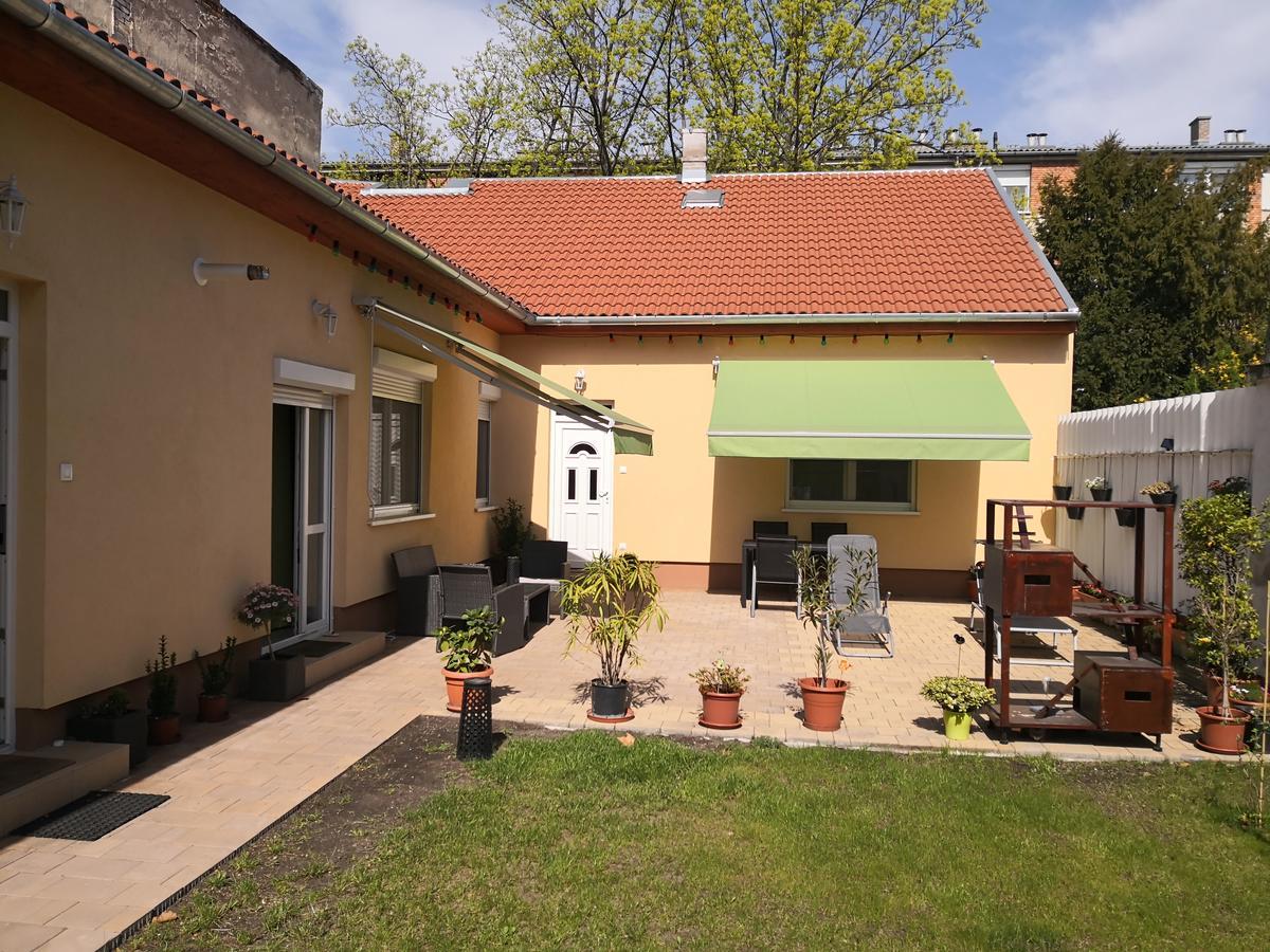 Green Garden Apartman Apartment Budapest Bagian luar foto