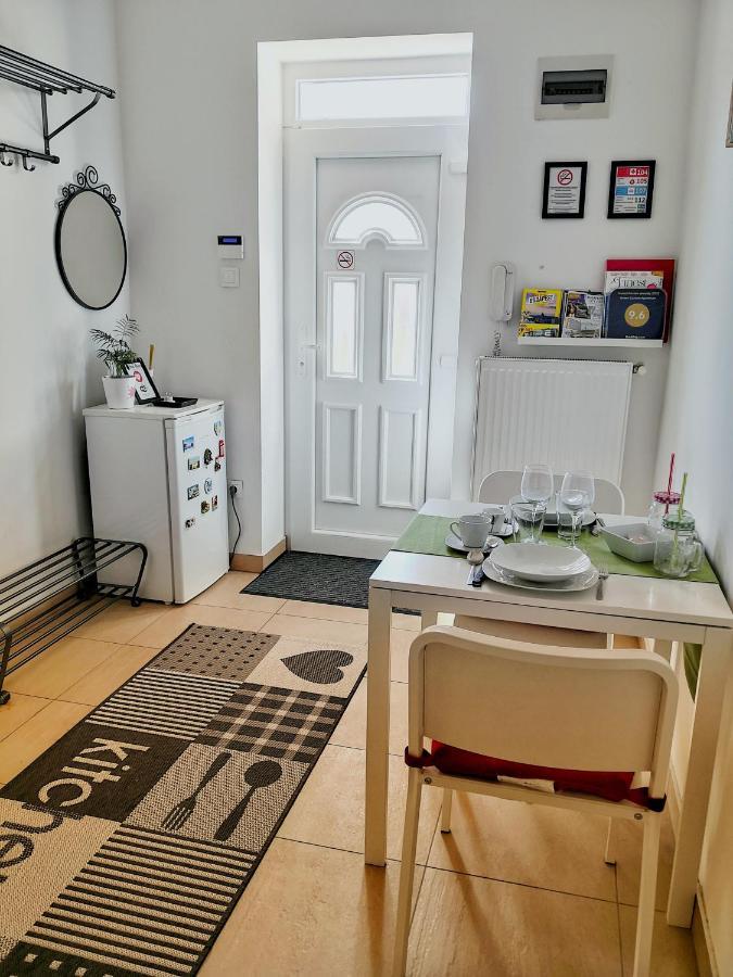 Green Garden Apartman Apartment Budapest Bagian luar foto
